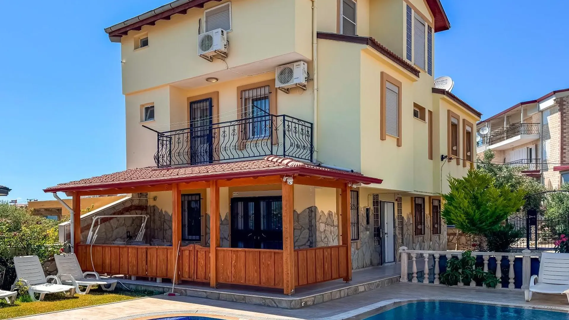 Villa Elma Kusadası Turecko